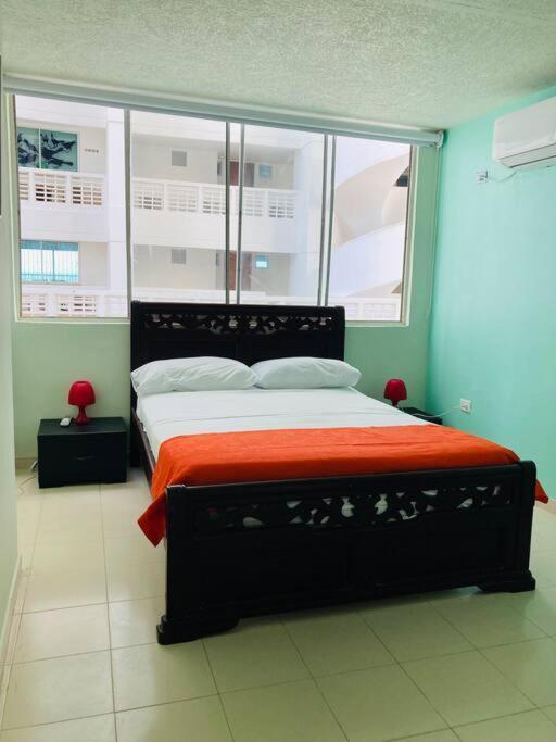 Apartment 603 Bocagrande A 1 Cuadra De La Playa *