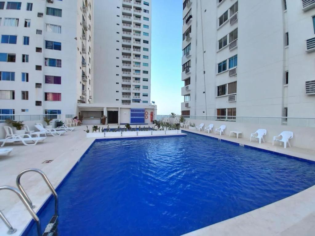 Apartment 603 Bocagrande A 1 Cuadra De La Playa *
